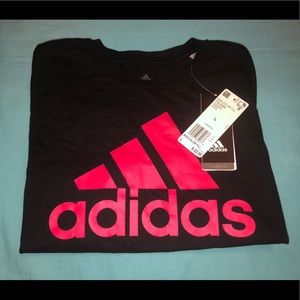 Brand new women’s adidas t-shirts! Size L